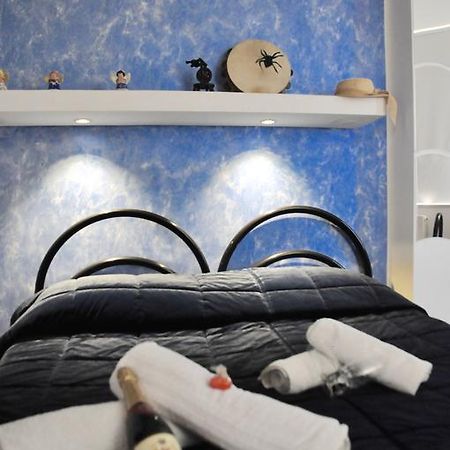 Lo Specchio Del Salento Bed and Breakfast Lecce Eksteriør billede