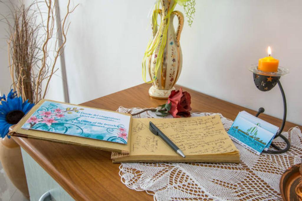 Lo Specchio Del Salento Bed and Breakfast Lecce Værelse billede