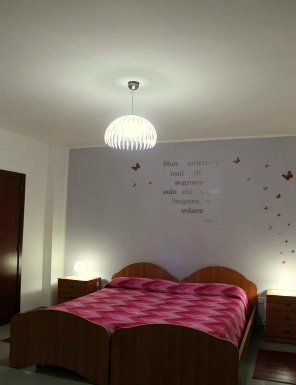 Lo Specchio Del Salento Bed and Breakfast Lecce Værelse billede