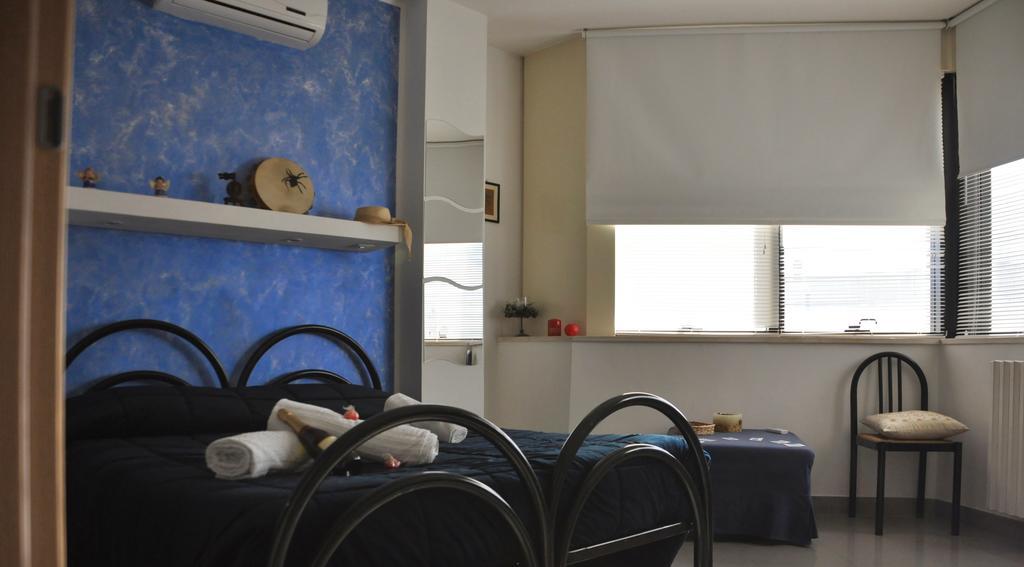 Lo Specchio Del Salento Bed and Breakfast Lecce Eksteriør billede