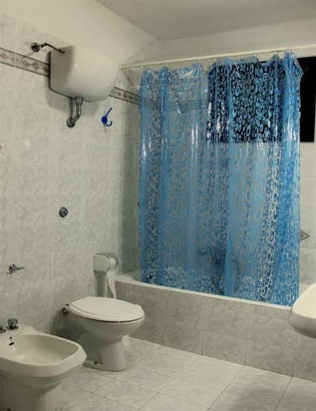 Lo Specchio Del Salento Bed and Breakfast Lecce Eksteriør billede